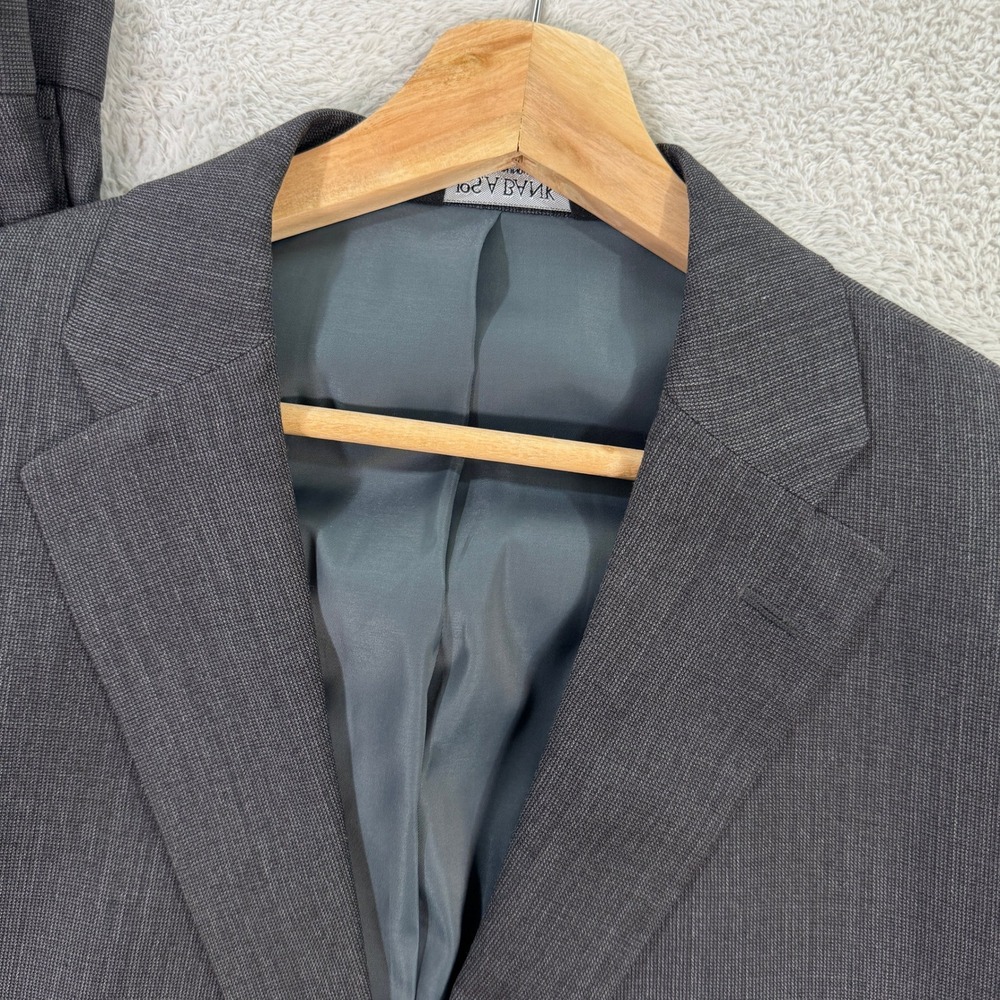 JOS A BANK TRAVELER Mens Wool Suit 46R Dark Gray Tailored Fit Pants 38x28 Casual - Picture 2 of 16